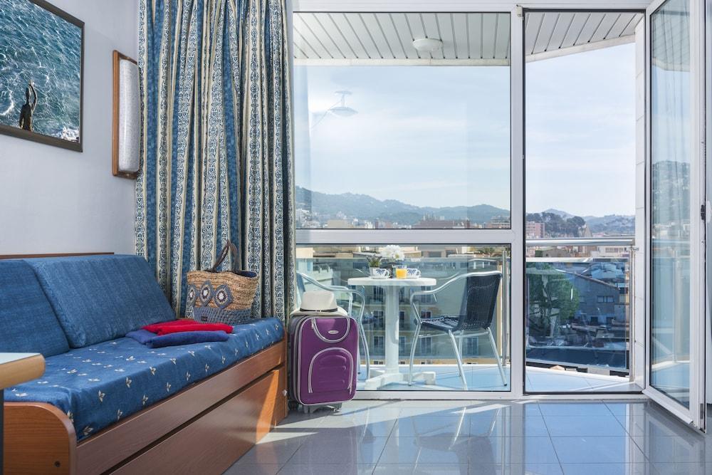 Apartaments Blau โยเรตเดมาร์ ภายนอก รูปภาพ